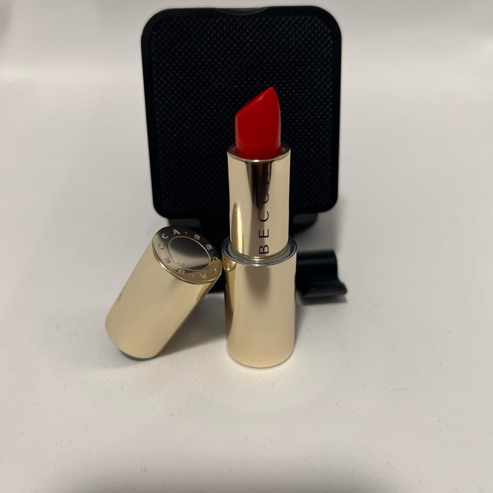 BECCA ULTIMATE LIPSTICK LOVE - FLAME new